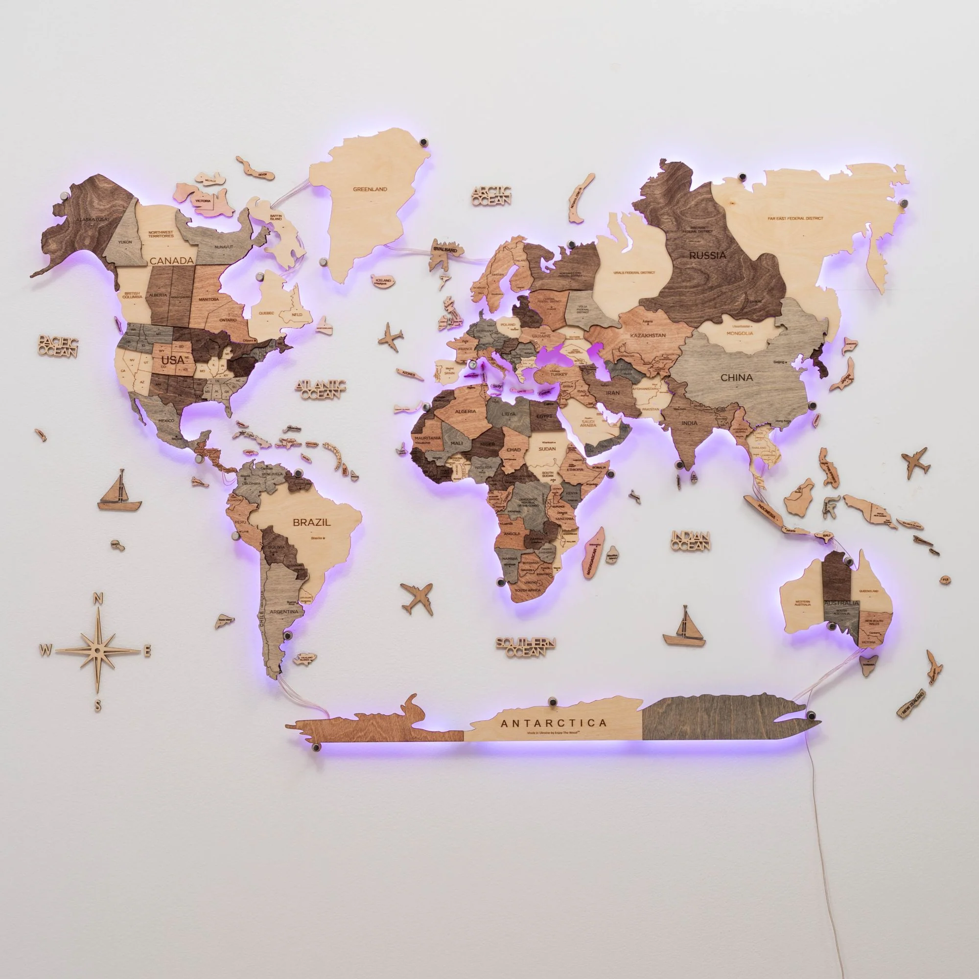 3D LED Wooden World Map 3.0 Smokey - Image 17