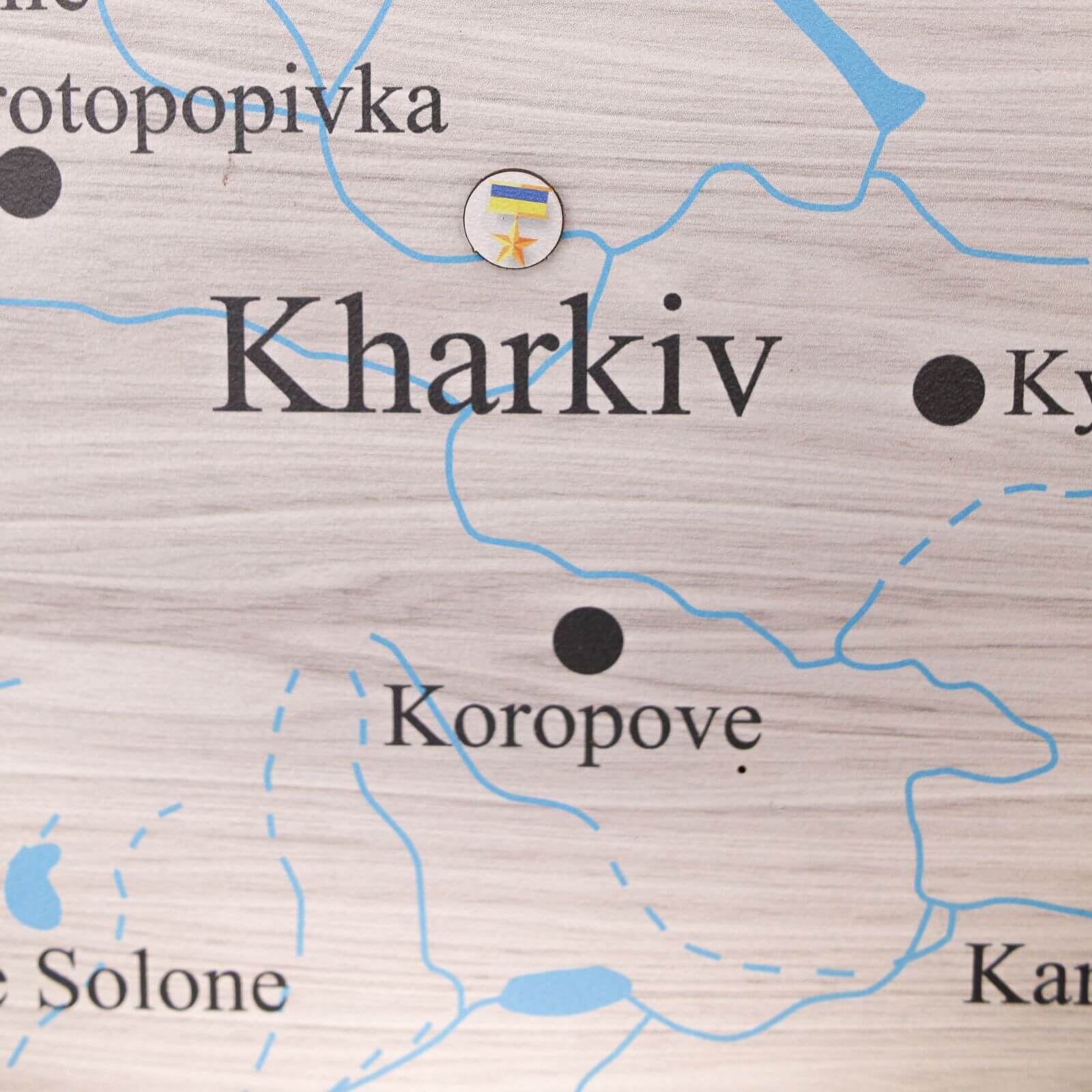 Wooden Map of Ukraine Cappuccino - Image 7