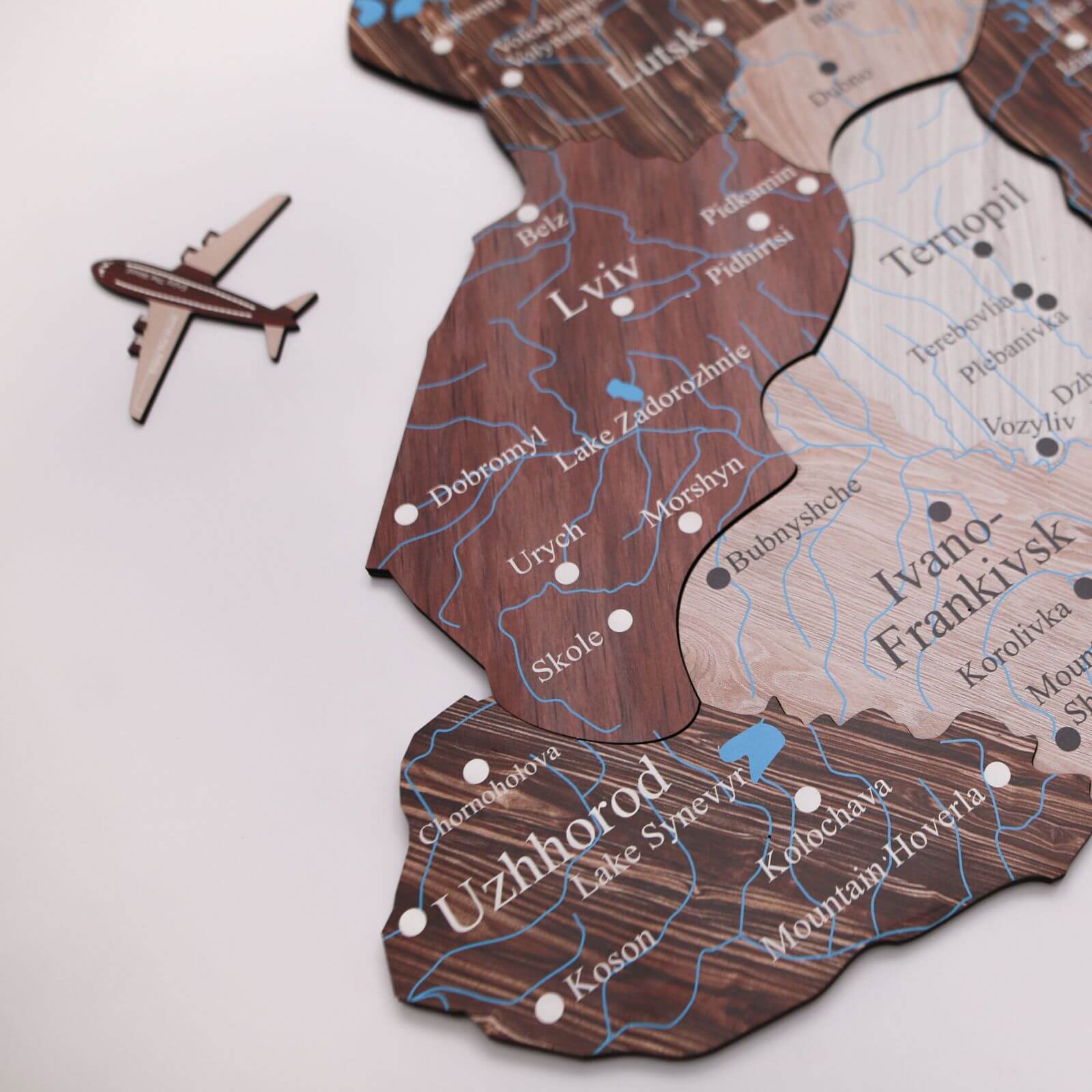 Wooden Map of Ukraine Cappuccino - Image 9