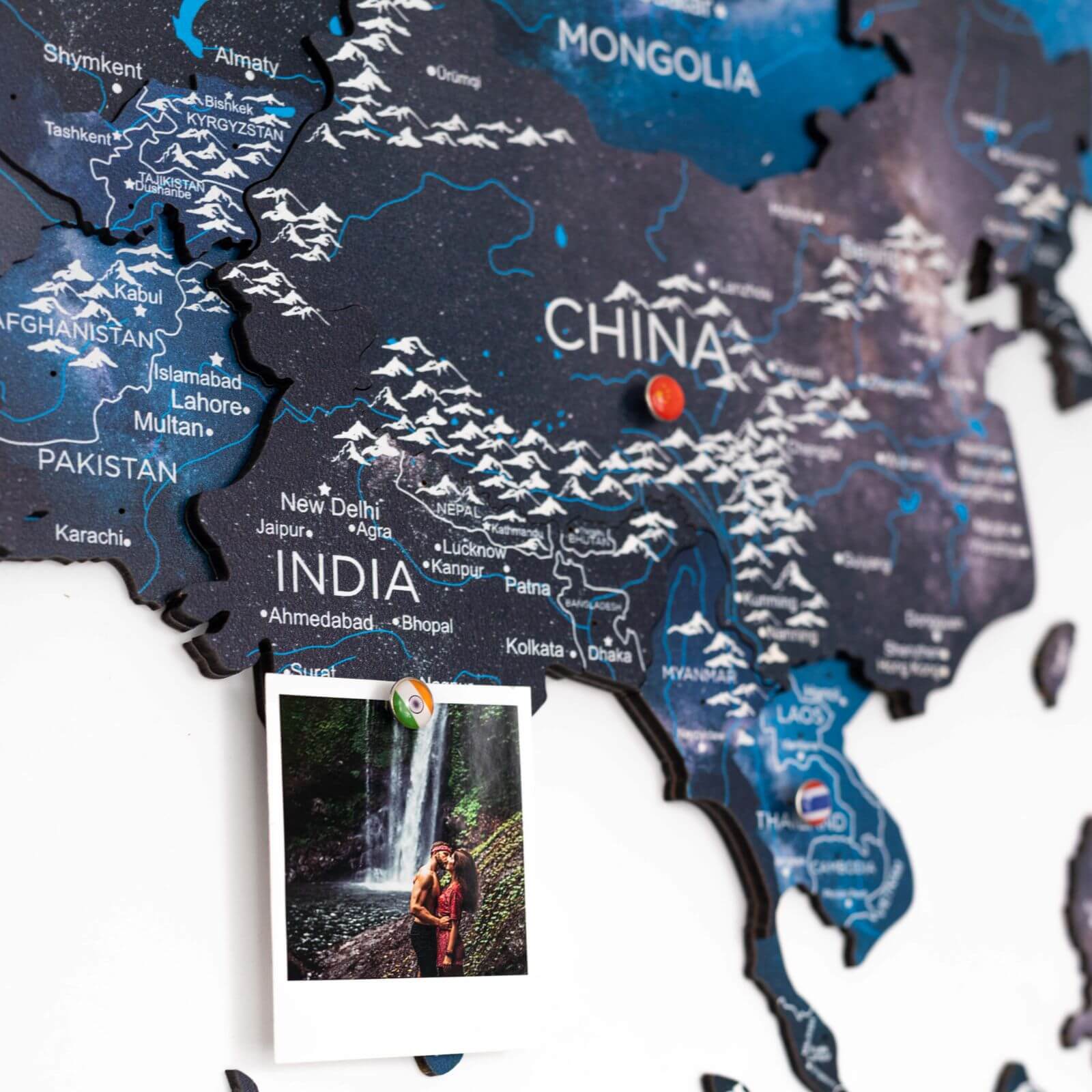 3D Wooden World Map Space - Image 7