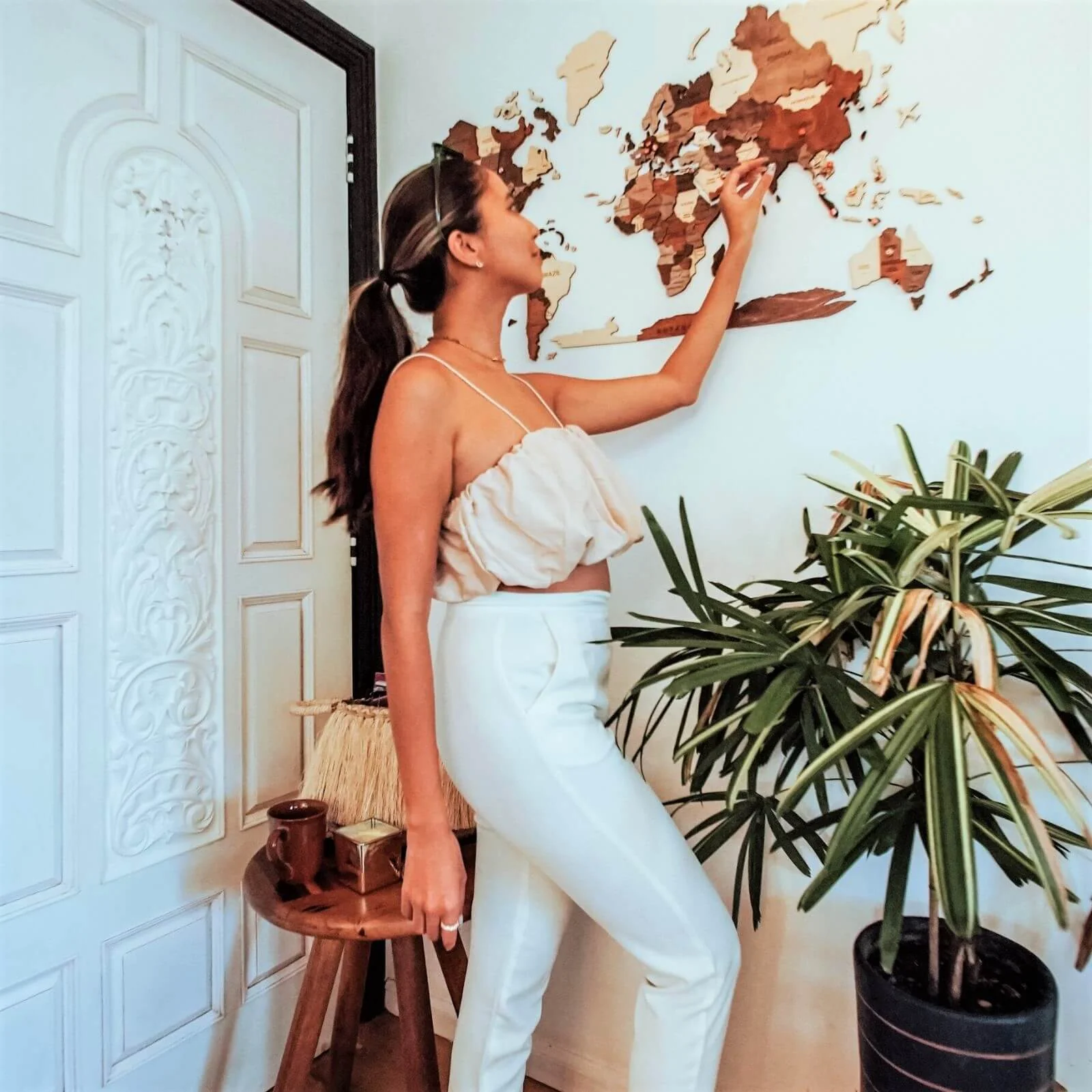 Modern Living Room Wall Decor - Image 5