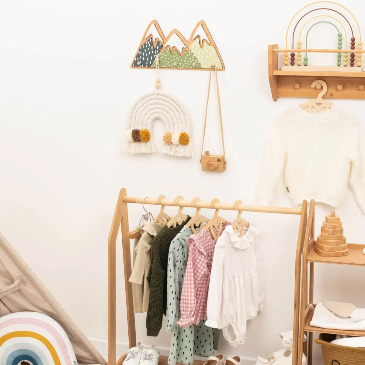 Nursery Mountain Wall Hooks - Image 4